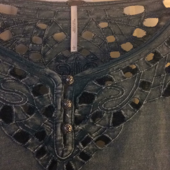 Free people - Picture 2 of 3